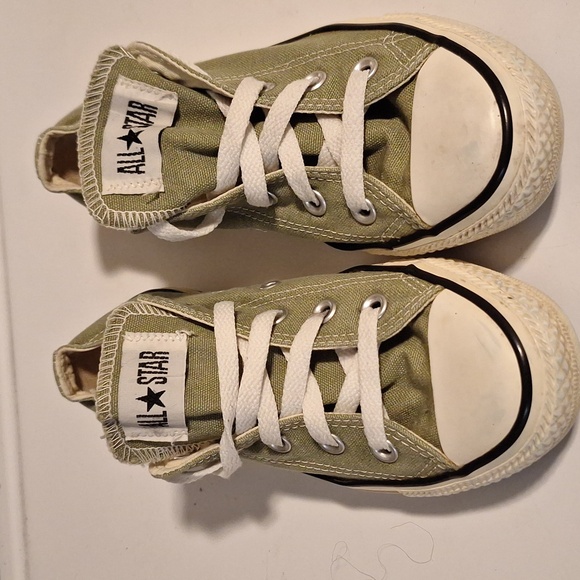 Converse Shoes - Converse shoes